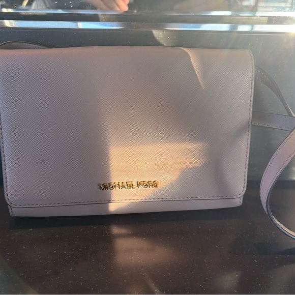 Michael Kors pink Crossbody Bag - Picture 2 of 12
